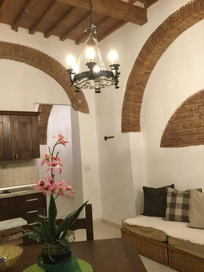 New Maria'S House Livorno. Il Cisternone Apartment Exterior foto